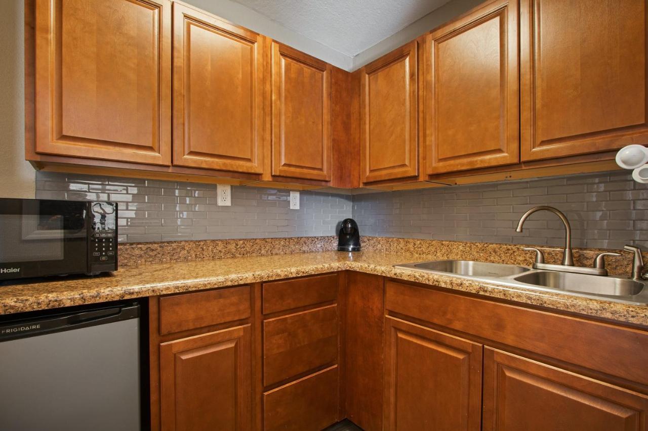 Capital O Hotel Richmond Hill/Savannah Area I-95 Ngoại thất bức ảnh