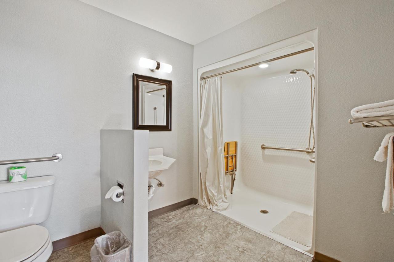 Capital O Hotel Richmond Hill/Savannah Area I-95 Ngoại thất bức ảnh