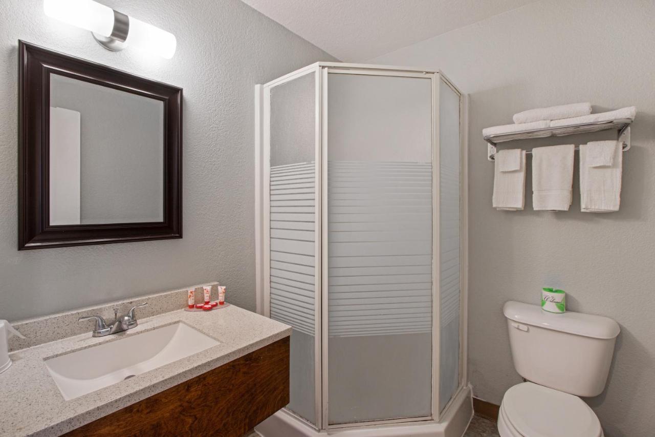 Capital O Hotel Richmond Hill/Savannah Area I-95 Ngoại thất bức ảnh